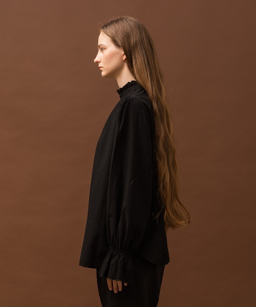 ALLUMER（アリュメール）の「ワッシャーコットンフリルカフスリーブ（シャツ/ブラウス・レディース・ホワイト/ブラック・1）」の20枚目の写真