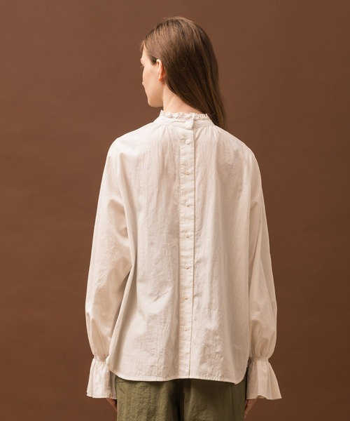 ALLUMER（アリュメール）の「ワッシャーコットンフリルカフスリーブ（シャツ/ブラウス・レディース・ホワイト/ブラック・1）」の7枚目の写真