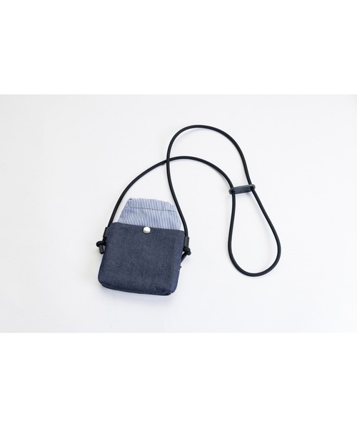 GLOBAL FORME CONCRETE（グローバルフォルムコンクリート）の「【stairs】SUSTAINA 02 ネックポーチ  スマホショルダー（ショルダーバッグ・メンズ・ベージュ/カーキ/インディゴブルー・FREE）」の16枚目の写真