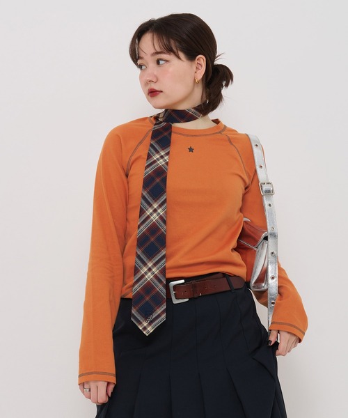 TINA：JOJUN（ティーナジョジュン）の「スター 刺繍入りカットソー TINA：JOJUN（Tシャツ/カットソー・レディース・オレンジ/ホワイト/ブラック・M）」の20枚目の写真