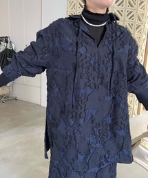 Ameri（アメリ）の「UND BOTANICAL JACQUARD BLOUSE（シャツ