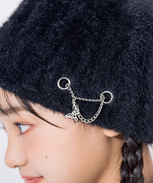 ZIDDY（ジディ）の「【 ニコ☆プチ 掲載 】蝶チャーム付きバケットハット（ハット・キッズ・オフホワイト/ブラック・FREE）」の4枚目の写真