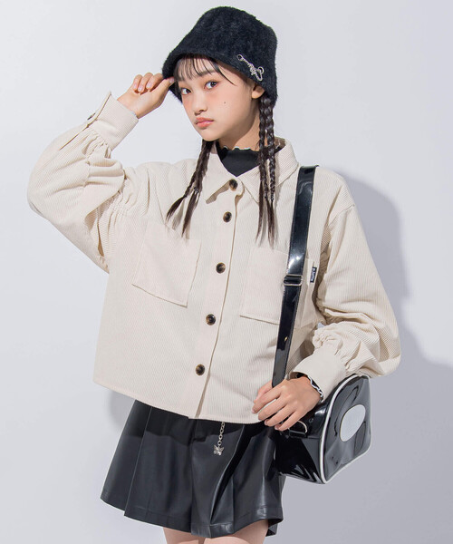 ZIDDY（ジディ）の「【 ニコ☆プチ 掲載 】蝶チャーム付きバケットハット（ハット・キッズ・オフホワイト/ブラック・FREE）」の5枚目の写真