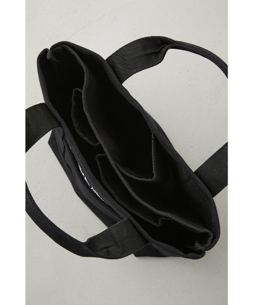 AZUL by moussy（アズールバイマウジー）の「AZULキャンバスパーティションミニバッグ（トートバッグ・メンズ・ブラック/ホワイト系その他/カーキ・FREE）」の9枚目の写真