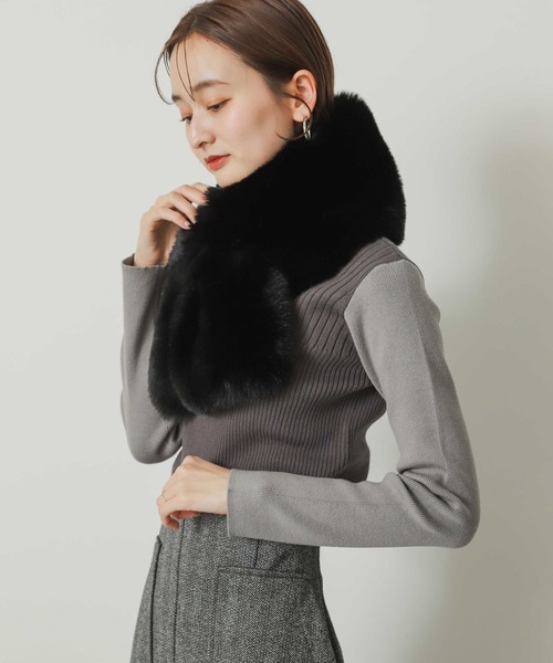 SENSE OF PLACE by URBAN RESEARCH（センスオブプレイスバイアーバンリサーチ）の「ボリュームエコファーティペット（マフラー・レディース・ブラック/ベージュ/チャコールグレー・ONE）」の9枚目の写真