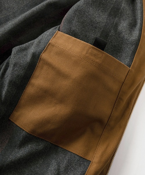Carhartt WIP(カーハートダブリューアイピー)の「【Carhartt/カーハート】ビッグシルエット ダック地 ジップブルゾン/CARHARTT DETROIT JACKET/23AW(カバーオール・メンズ・キャメル/ブラック/ダークネイビー・L/M/XL)」の11枚目の写真