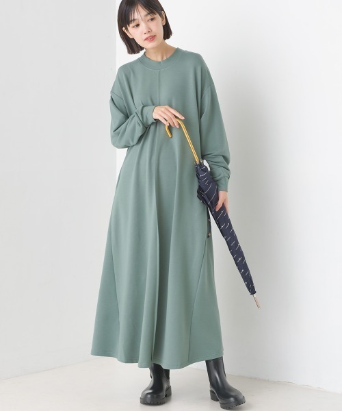 OMNES（オムネス）の「+3℃蓄熱ストレッチフレアワンピース長袖（ワンピース・レディース・パープル/ブラック/グリーン/ブラウン・FREE）」の5枚目の写真