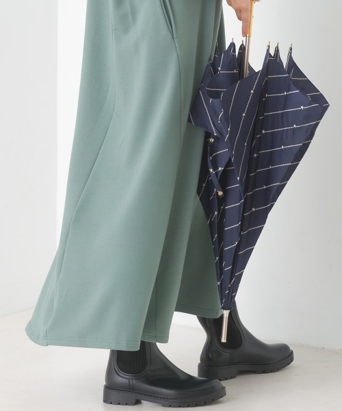 OMNES（オムネス）の「+3℃蓄熱ストレッチフレアワンピース長袖（ワンピース・レディース・パープル/ブラック/グリーン/ブラウン・FREE）」の11枚目の写真