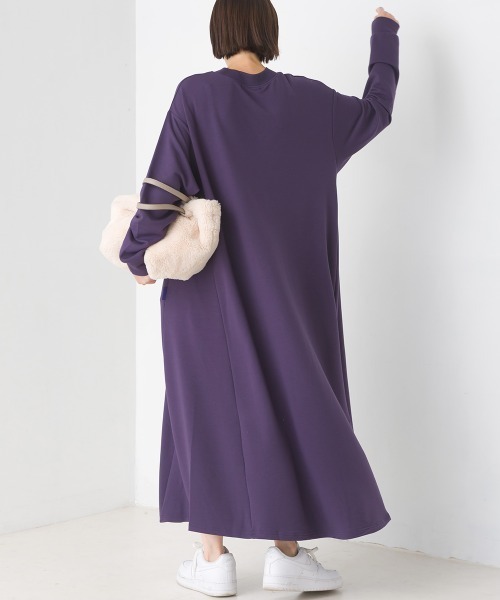 OMNES（オムネス）の「+3℃蓄熱ストレッチフレアワンピース長袖（ワンピース・レディース・パープル/ブラック/グリーン/ブラウン・FREE）」の14枚目の写真
