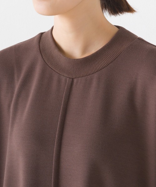 OMNES（オムネス）の「+3℃蓄熱ストレッチフレアワンピース長袖（ワンピース・レディース・パープル/ブラック/グリーン/ブラウン・FREE）」の19枚目の写真