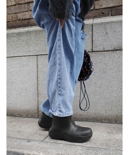 HEILIS（ヘイリス）の「《hideka select》アンクルブーツ / ショートブーツ（ブーツ・レディース・ホワイト/ブラック・25.5/24.5/23.5）」の2枚目の写真