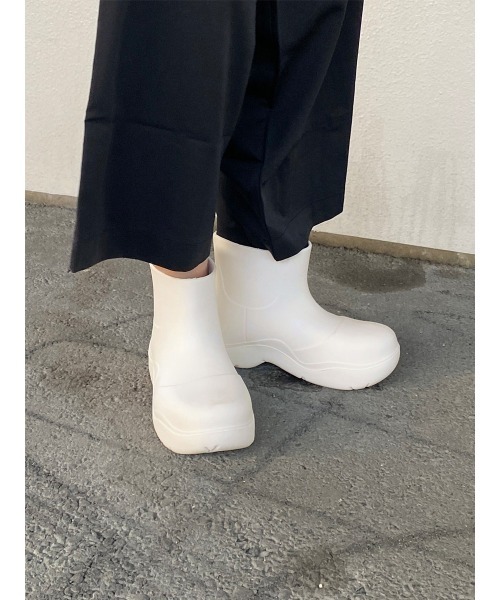 HEILIS（ヘイリス）の「《hideka select》アンクルブーツ / ショートブーツ（ブーツ・レディース・ホワイト/ブラック・25.5/24.5/23.5）」の12枚目の写真