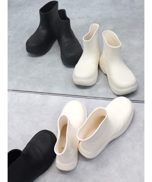 HEILIS（ヘイリス）の「《hideka select》アンクルブーツ / ショートブーツ（ブーツ・レディース・ホワイト/ブラック・25.5/24.5/23.5）」の15枚目の写真