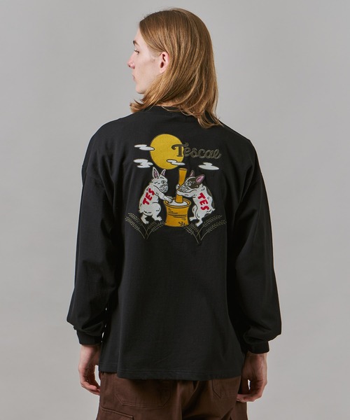 The Endless Summer(エンドレスサマー)の「TES MOON BUHI EMB LONG SLEEVE T-SHIRT / ロンT(Tシャツ/カットソー・メンズ・ダークグリーン/ネイビー/ブラック/ホワイト・LARGE/MEDIUM/X-LARGE/SMALL)」の2枚目の写真