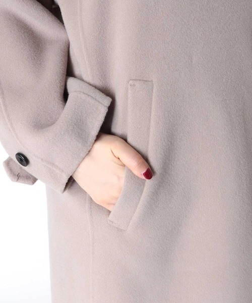 Jines（ジネス）の「シャルム加工ウールリバースタンドネックコート（その他アウター・レディース・ベージュ系/モカ・38）」の9枚目の写真