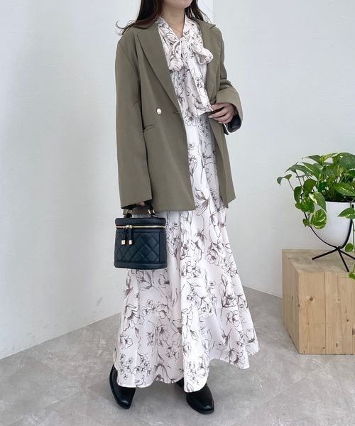 mysty woman(ミスティウーマン)の「袖スリットジャケット 100597(テーラードジャケット・レディース・ブラック系その他/モカ/ホワイト系その他・FREE)」の18枚目の写真