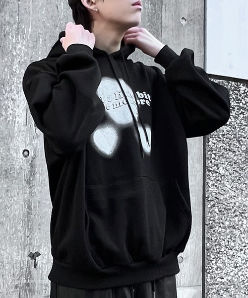 Figments（フィグメンツ）の「lovememoreビッグパーカー（パーカー・レディース・ブラック・FREE）」の11枚目の写真