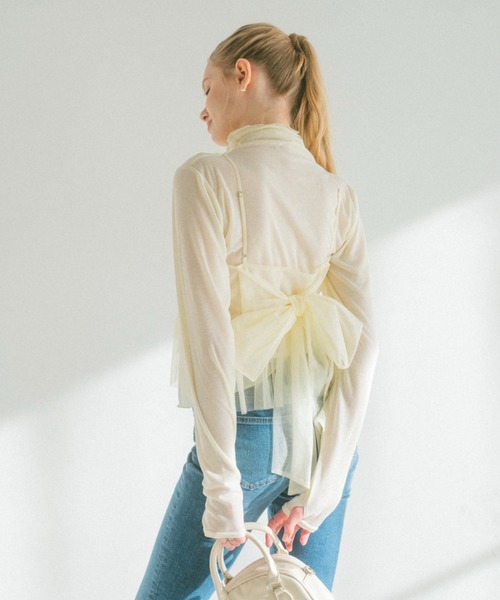 ECREL(エクレール)の「シアーラメチュールビスチェ(キャミソール・レディース・アイボリー/ライトグレー・FREE)」の5枚目の写真