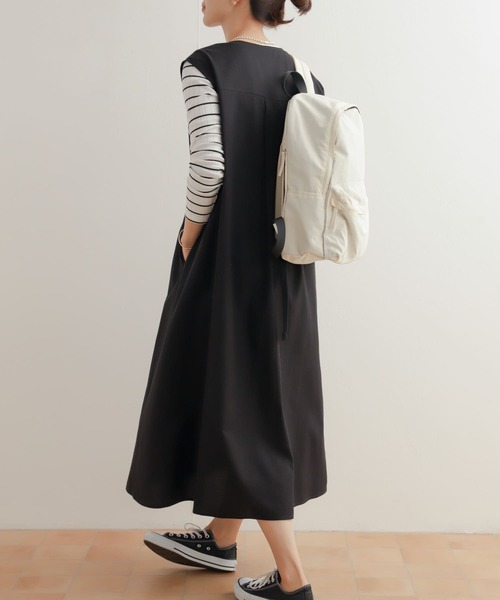 URBAN RESEARCH DOORS（アーバンリサーチドアーズ）の「フロントギャザージャンパースカート（ワンピース・レディース・ベージュ/ブラック・MEDIUM）」の9枚目の写真