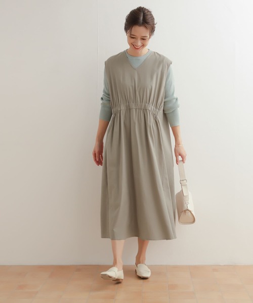 URBAN RESEARCH DOORS（アーバンリサーチドアーズ）の「フロントギャザージャンパースカート（ワンピース・レディース・ベージュ/ブラック・MEDIUM）」の22枚目の写真
