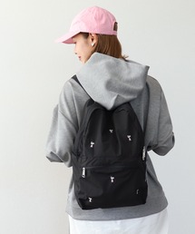 three four time リュック　バッグ　猫　星座　黒　ナイロン　軽量 Three Four Time（ｽﾘｰﾌｫｰﾀｲﾑ）の「CAT＆星座ナイロンリュック