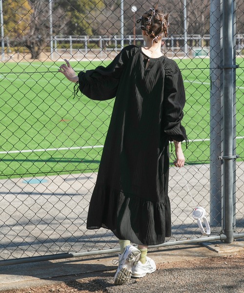 forksy.（フォルクシー）の「【forksy.】シアードロストワンピース（ワンピース・レディース・ラベンダー/グリーン/ブラック/グレイッシュベージュ・FREE）」の7枚目の写真