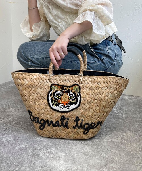 The Bagmati(ザバグマティ)の「【BAGMATI/バグマティ】アニマル刺しゅうかごバッグ(かごバッグ・レディース・イエロー系その他3/ピンク系その他3/ベージュ系その他3・FREE)」の7枚目の写真
