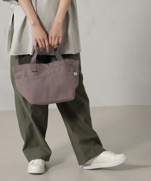 FOUND GOOD（ファウンドグッド）の「キャンバストートM（トートバッグ・レディース・ブラック/グレー系8/ブラウン系/グリーン系8/グレー系/アイボリー・FREE）」の13枚目の写真