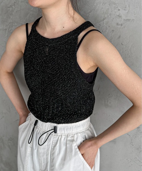 feepur（フェピュール）の「【ハンドウォッシャブル】透かしホルターネックニットタンク（ニット/セーター・レディース・ブラック/オリーブ/ベージュ・MEDIUM）」の19枚目の写真