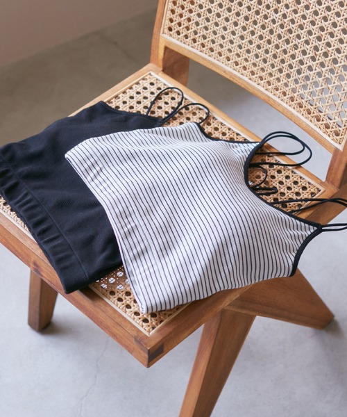 VIS(ビス)の「【洗える】ダブルストラップ短丈カップ付きキャミソール(キャミソール・レディース・ホワイト/ブラック/オフホワイト・FREE)」の9枚目の写真