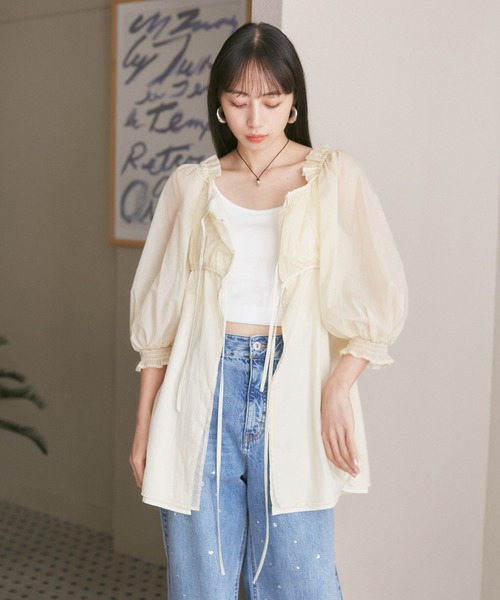 VIS(ビス)の「【洗える】ダブルストラップ短丈カップ付きキャミソール(キャミソール・レディース・ホワイト/ブラック/オフホワイト・FREE)」の11枚目の写真