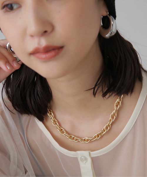 FREE'S MART(フリーズマート)の「ヘヴィーチェーンチョーカー(ネックレス・レディース・シルバー/ゴールド・フリ-)」の2枚目の写真