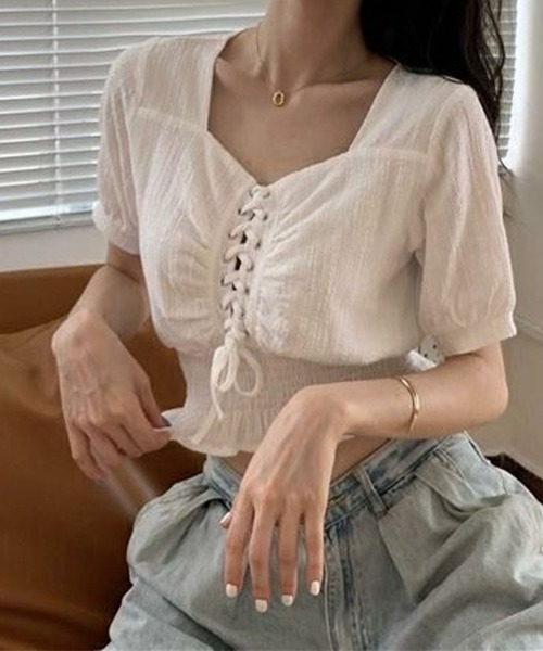 GLAMOROUS JANE(グラマラスジェーン)の「ウエストシャーリングレースアップブラウス(シャツ/ブラウス・レディース・ブラック/ホワイト・FREE)」の7枚目の写真