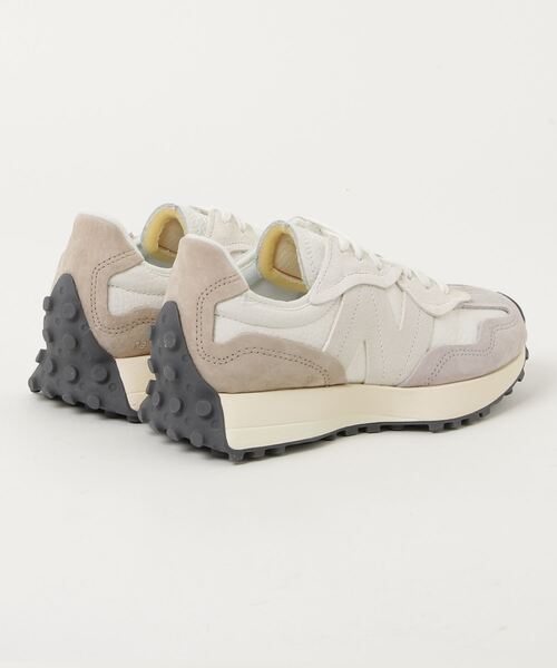 ニューバランス New Balance 327_