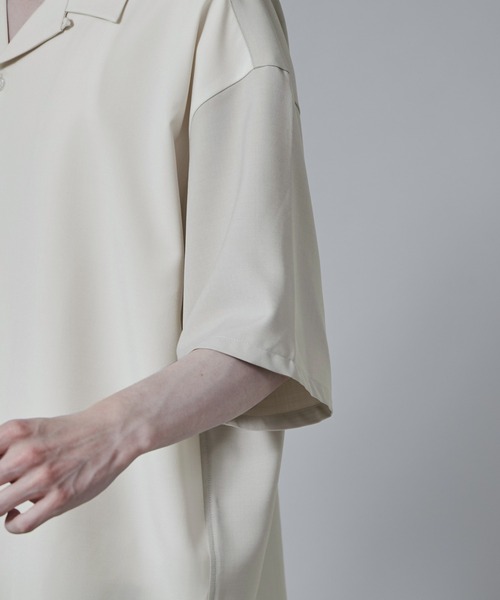 LUCY（ルーシー）の「LUCY/カラーブロックオープンカラーシャツ（シャツ/ブラウス・メンズ・ダークグレー/ベージュ・LARGE/MEDIUM）」の17枚目の写真