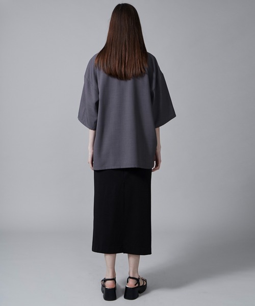 LUCY（ルーシー）の「LUCY/カラーブロックオープンカラーシャツ（シャツ/ブラウス・メンズ・ダークグレー/ベージュ・LARGE/MEDIUM）」の12枚目の写真