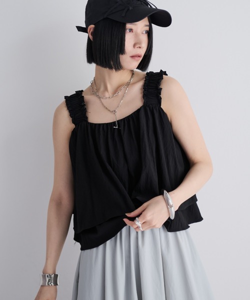 MERLOT（メルロー）の「ティアードクロップドビスチェ（タンクトップ・レディース・ホワイト/ブラック・FREE）」の5枚目の写真