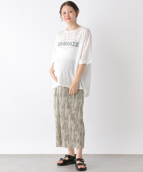 LEPSIM(レプシィム)の「【産前・産後対応】マタニティ/シアーロゴプリントTシャツ 127582(マタニティウェア/グッズ・レディース・ブルー/オフホワイト/ブラック・FREE)」の9枚目の写真