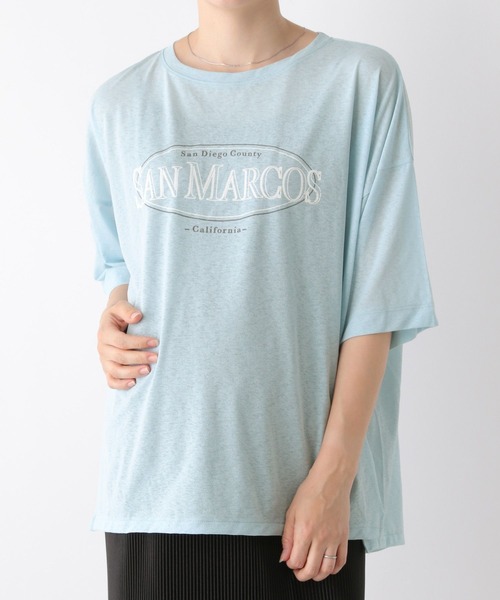 LEPSIM(レプシィム)の「【産前・産後対応】マタニティ/シアーロゴプリントTシャツ 127582(マタニティウェア/グッズ・レディース・ブルー/オフホワイト/ブラック・FREE)」の6枚目の写真