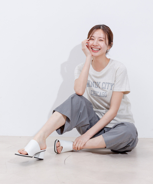 Jayro(ジャイロ)の「天竺ロゴプリントTシャツ(Tシャツ/カットソー・レディース・チャコールグレー/グレー/ライトグレー/グレー系その他/ホワイト系その他/ホワイト系その他2・FREE)」の4枚目の写真