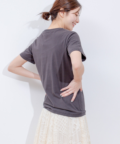 Jayro(ジャイロ)の「天竺ロゴプリントTシャツ(Tシャツ/カットソー・レディース・チャコールグレー/グレー/ライトグレー/グレー系その他/ホワイト系その他/ホワイト系その他2・FREE)」の17枚目の写真