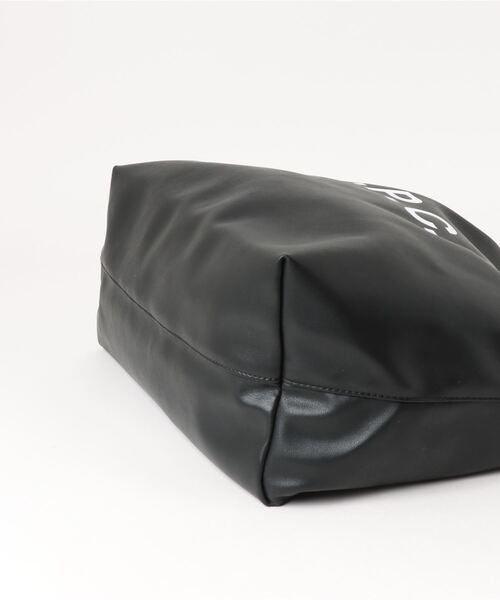 A.P.C.(アーペーセー)の「TOTE NINON(トートバッグ・メンズ・ブラック/カーキ/ブラウン・ONESIZE)」の5枚目の写真