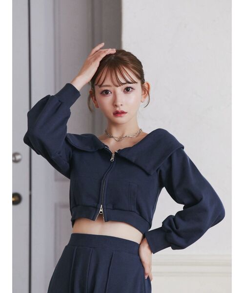 EATME（イートミー）の「オフショルパーカーデザインTOP（セットアップ可能）（パーカー・レディース・ネイビー/ブラック/アイボリー・FREE）」の5枚目の写真