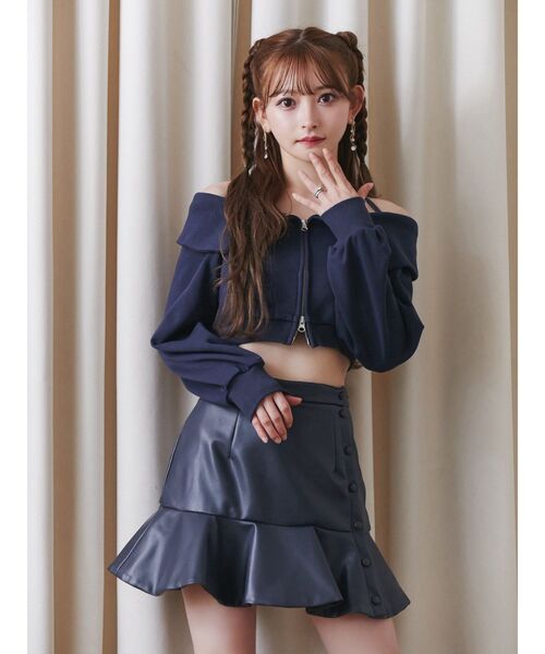 EATME（イートミー）の「オフショルパーカーデザインTOP（セットアップ可能）（パーカー・レディース・ネイビー/ブラック/アイボリー・FREE）」の8枚目の写真