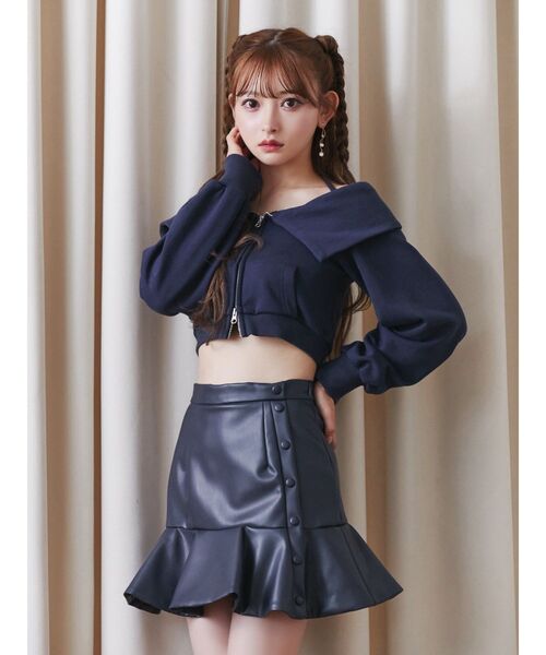 EATME（イートミー）の「オフショルパーカーデザインTOP（セットアップ可能）（パーカー・レディース・ネイビー/ブラック/アイボリー・FREE）」の10枚目の写真