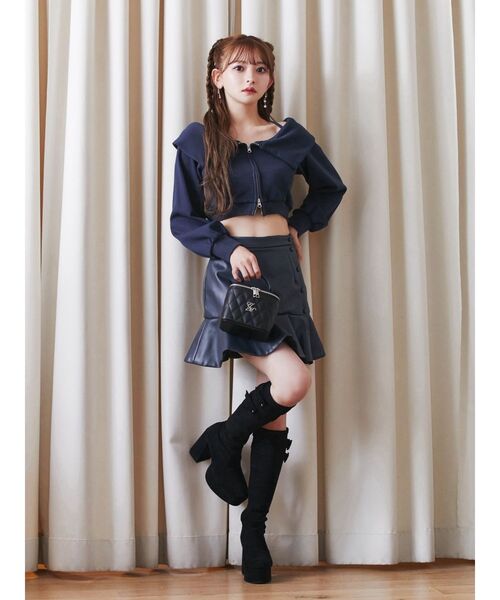 EATME（イートミー）の「オフショルパーカーデザインTOP（セットアップ可能）（パーカー・レディース・ネイビー/ブラック/アイボリー・FREE）」の11枚目の写真