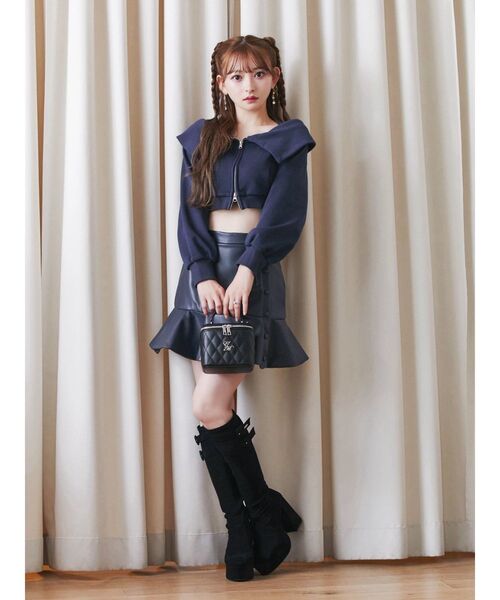 EATME（イートミー）の「オフショルパーカーデザインTOP（セットアップ可能）（パーカー・レディース・ネイビー/ブラック/アイボリー・FREE）」の12枚目の写真