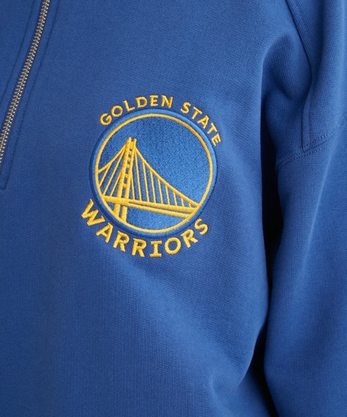 emmi（エミ）の「NBAハーフジップスウェット（Tシャツ