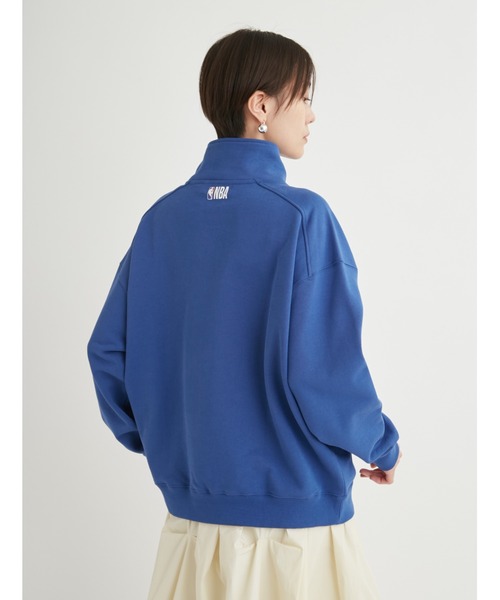 emmi（エミ）の「NBAハーフジップスウェット（Tシャツ