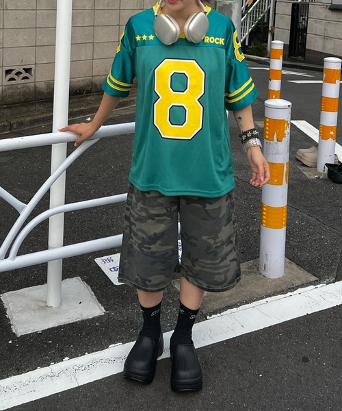MEMECLE(メメクル)の「【 MEMECLE / メメクル 】オーバーサイズユニフォーム ゲームシャツ(Tシャツ/カットソー・レディース・ホワイト/グリーン・S/M/L)」の1枚目の写真